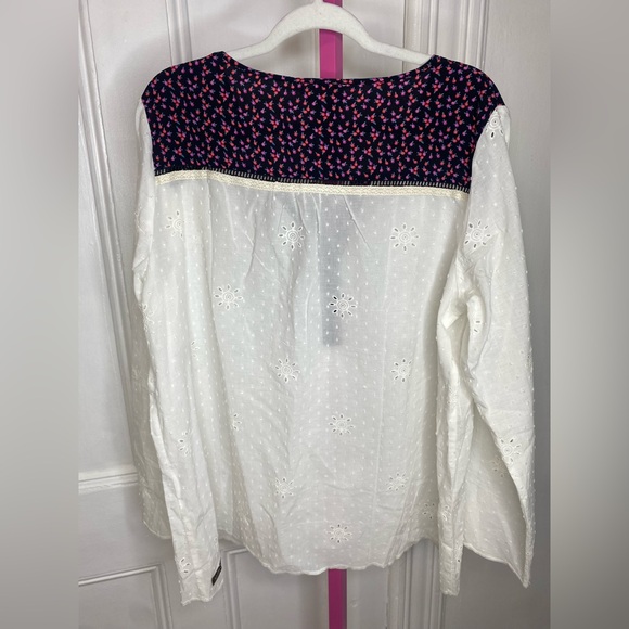 NWT Matilda Jane White and Navy pink Embroidered woman top - Picture 5 of 9